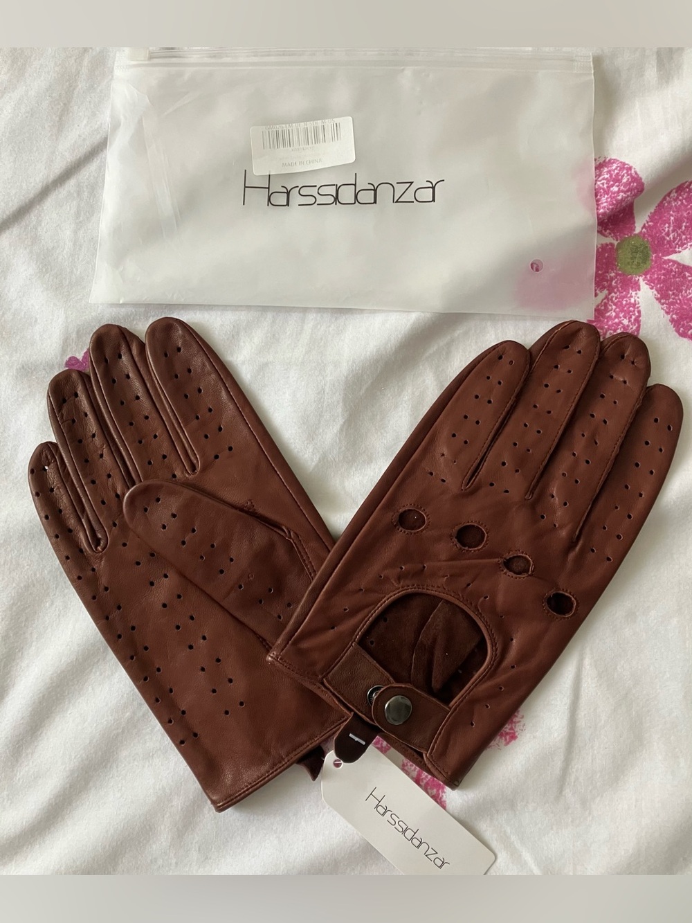 Harssidanzar Men's Unlined Lambskin Leather Gloves